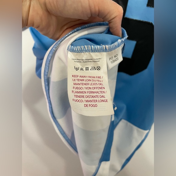 Umbro Striped Jersey - Picture 5 of 9